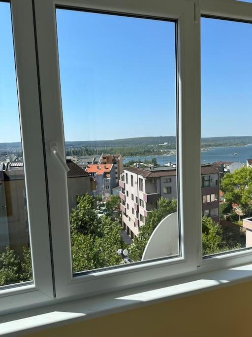 Апартамент Каролина Varna Exterior photo